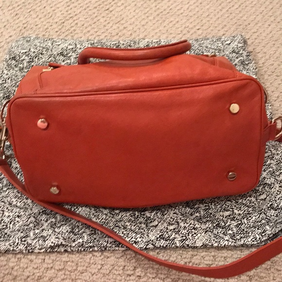 LAST CALL Beautiful Rebecca Minkoff handbag - Picture 3 of 8